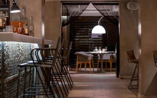 Quels critères considérer pour acheter une bouilloire électrique ?